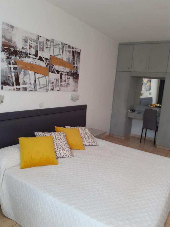 Hotel de apartamente Irene's 2*